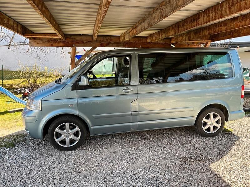 Second-hand VW T5 131 CP (96 kW) 2008 Argintiu Van
