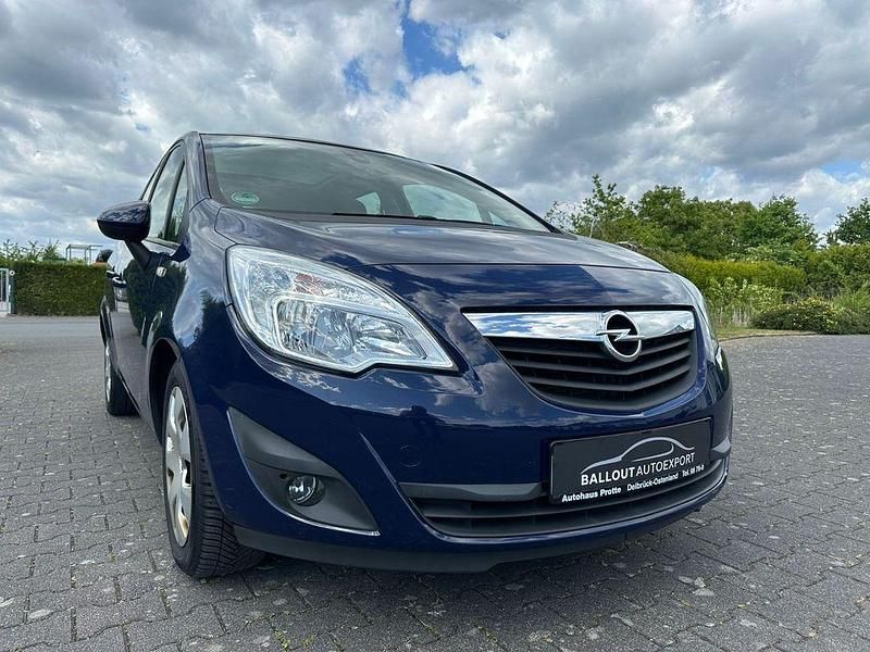 Blau Gebraucht 2013 Opel Meriva Van / Kleinbus | 3.999 € (Fairer Preis) - Bild 1/4