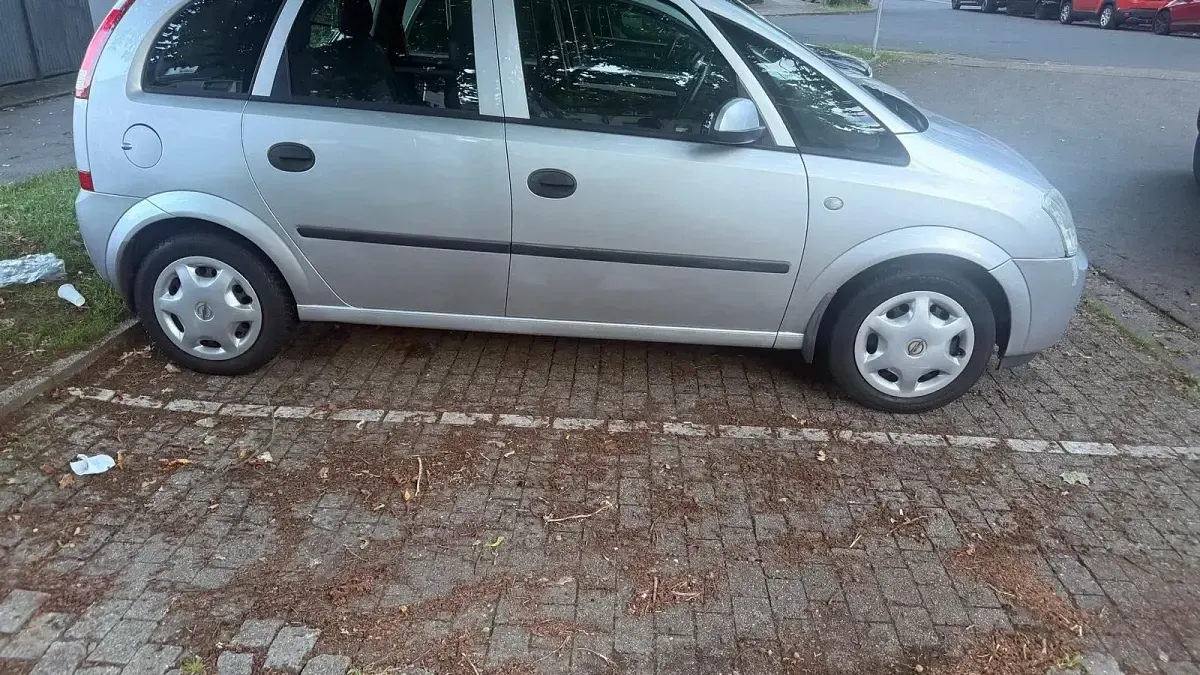 Gebraucht Opel Meriva 101 PS (74 kW) 2003 Grau Van / Kleinbus