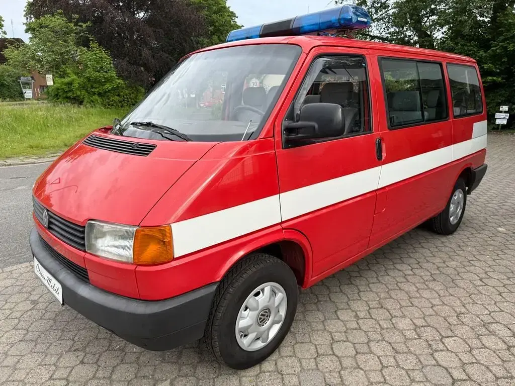Gebraucht VW T4 60 PS (44 kW) 1992 Rot Van