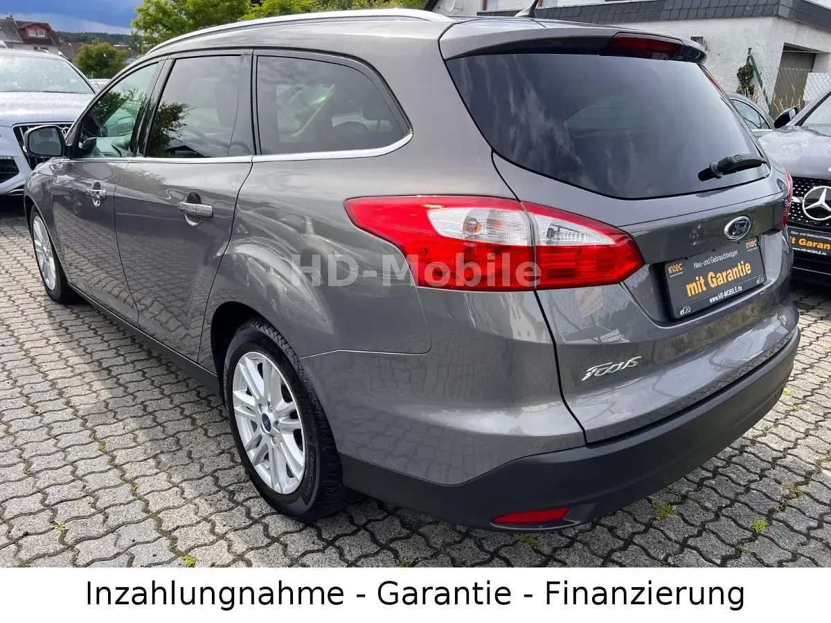 Gebraucht Ford Focus 140 PS (102 kW) 2014 Braun Kombi