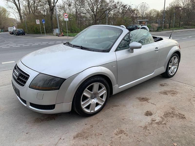 Gebraucht Audi TT Roadster Sport 179 PS (131 kW) 2004 Silber Cabrio
