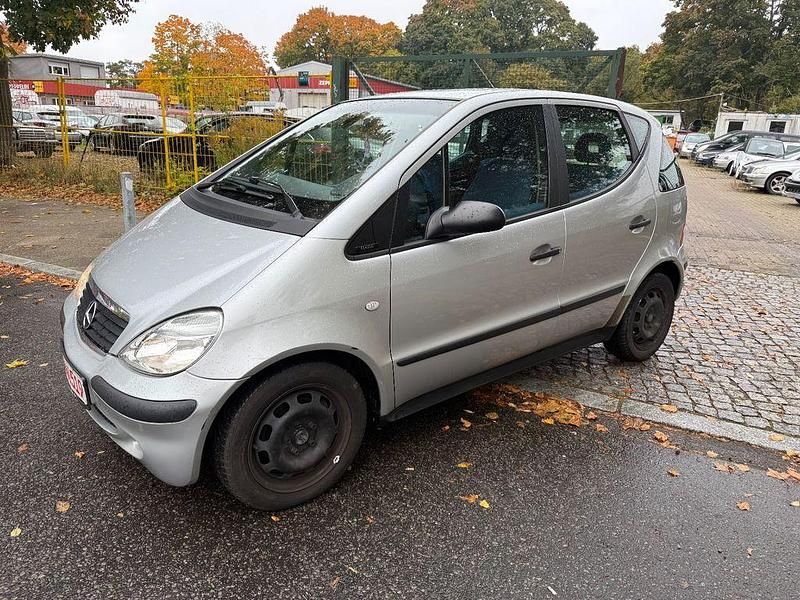 Silber Gebraucht 2003 Mercedes A140 Limousine | 2.980 € (Teuer) - Bild 1/4