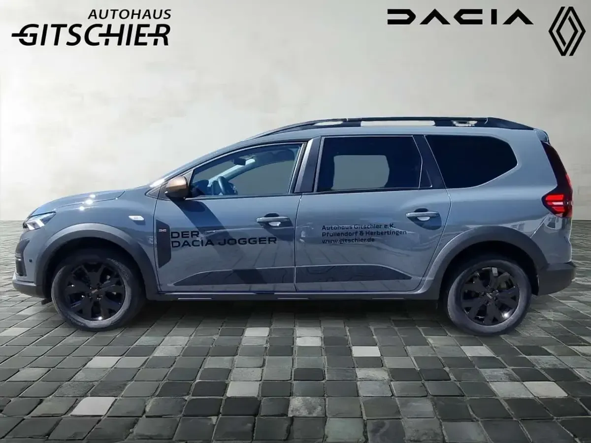 Gebraucht Dacia Jogger Extreme 101 PS (74 kW) 2025 Grau Van / Kleinbus