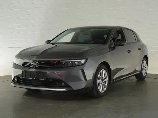 Gebraucht Opel Astra Elegance 131 PS (96 kW) 2024 Grau Kleinwagen