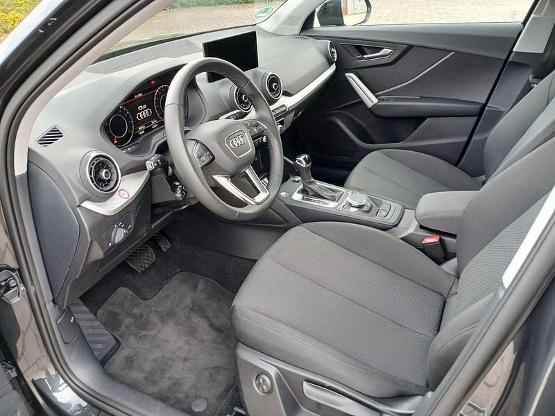 Second-hand Audi Q2 Advanced 150 CP (110 kW) 2024 Gri SUV