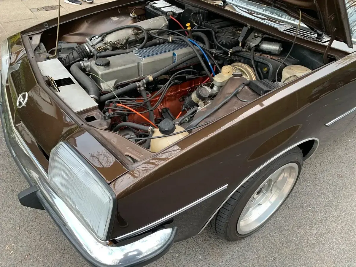 Second-hand Opel Commodore 155 CP (114 kW) 1980 Maro Break