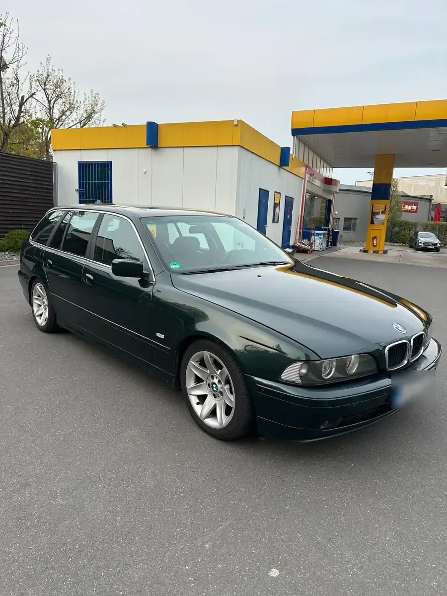 Gebraucht BMW 525 192 PS (141 kW) 2001 Grün Kombi
