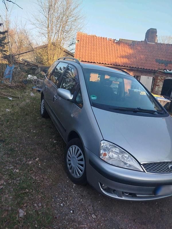 Gebraucht Ford Galaxy Ghia 116 PS (85 kW) 2005 Silber Van / Kleinbus