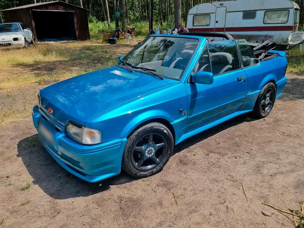 Gebraucht Ford Escort Cabriolet 102 PS (75 kW) 1989 Blau Cabrio