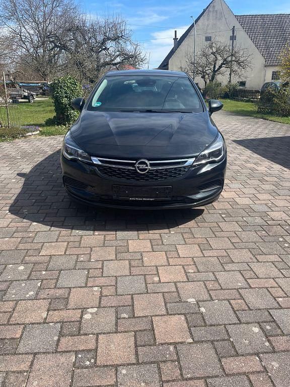 Gebraucht Opel Astra 105 PS (77 kW) 2016 Schwarz Kombi