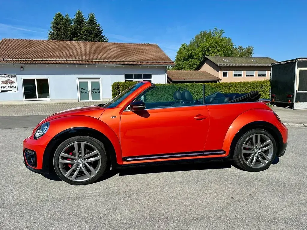 Używany VW Beetle R-line 220 KM (161 kW) 2018 Pomarańczowy Hatchback