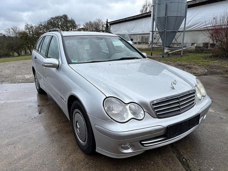 Gebraucht Mercedes C200 163 PS (119 kW) 2004 Silber Kombi