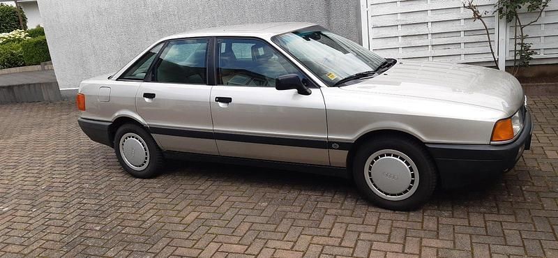 Gold Gebraucht 1988 Audi 80 Limousine | 3.200 € - Bild 1/4
