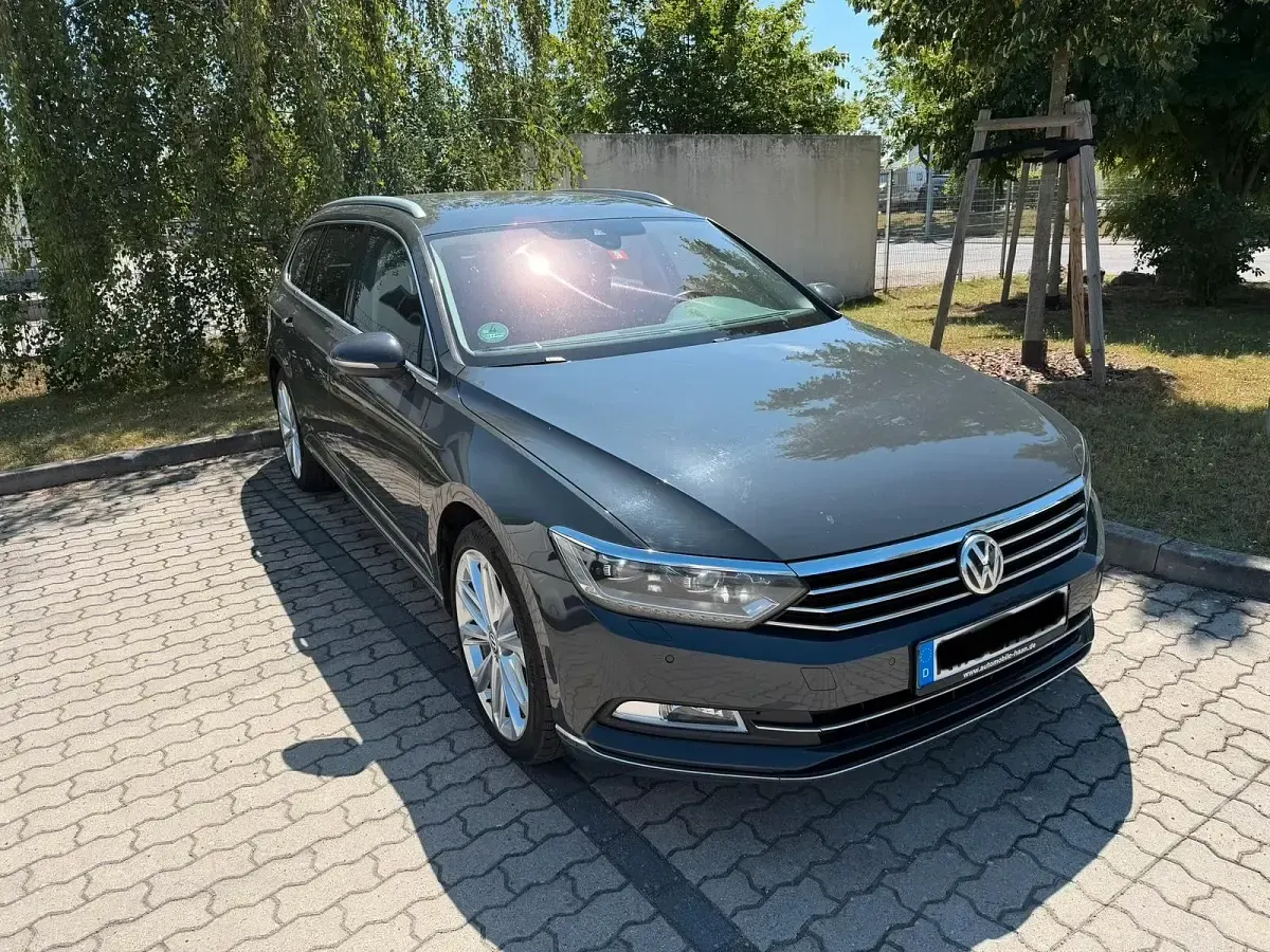 Gebraucht VW Passat Highline 190 PS (139 kW) 2015 Grau Kombi