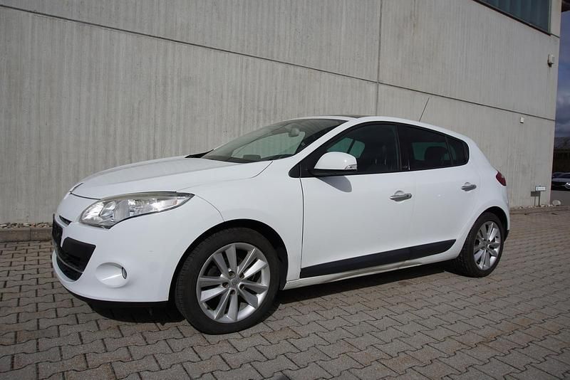 Gebraucht Renault Mégane III 2010 Gletscherweiss