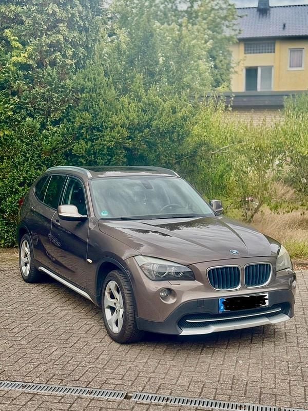 Gebraucht 2010 BMW X1 SUV | 6.000 € (Guter Preis) - Bild 1/4