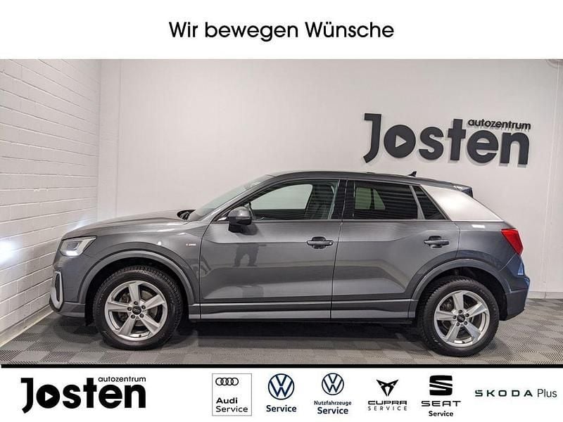 Gebraucht Audi Q2 S-Line 150 PS (110 kW) 2024 Grau SUV