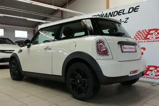 Gebraucht Mini ONE 75 PS (55 kW) 2013 Weiß Kleinwagen
