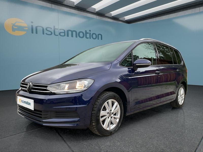 Blau Gebraucht 2024 VW Touran Van / Kleinbus | 32.699 € (Fairer Preis) - Bild 1/4