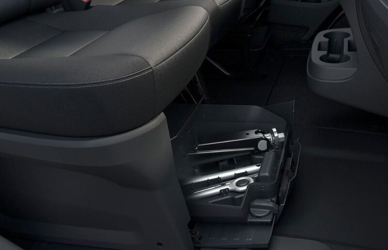 Gebraucht Toyota Proace Comfort 144 PS (105 kW) 2024 Weiß Van / Kleinbus