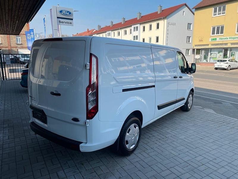 Gebraucht Ford Transit Custom Trend 131 PS (96 kW) 2023 Weiß Van / Kleinbus