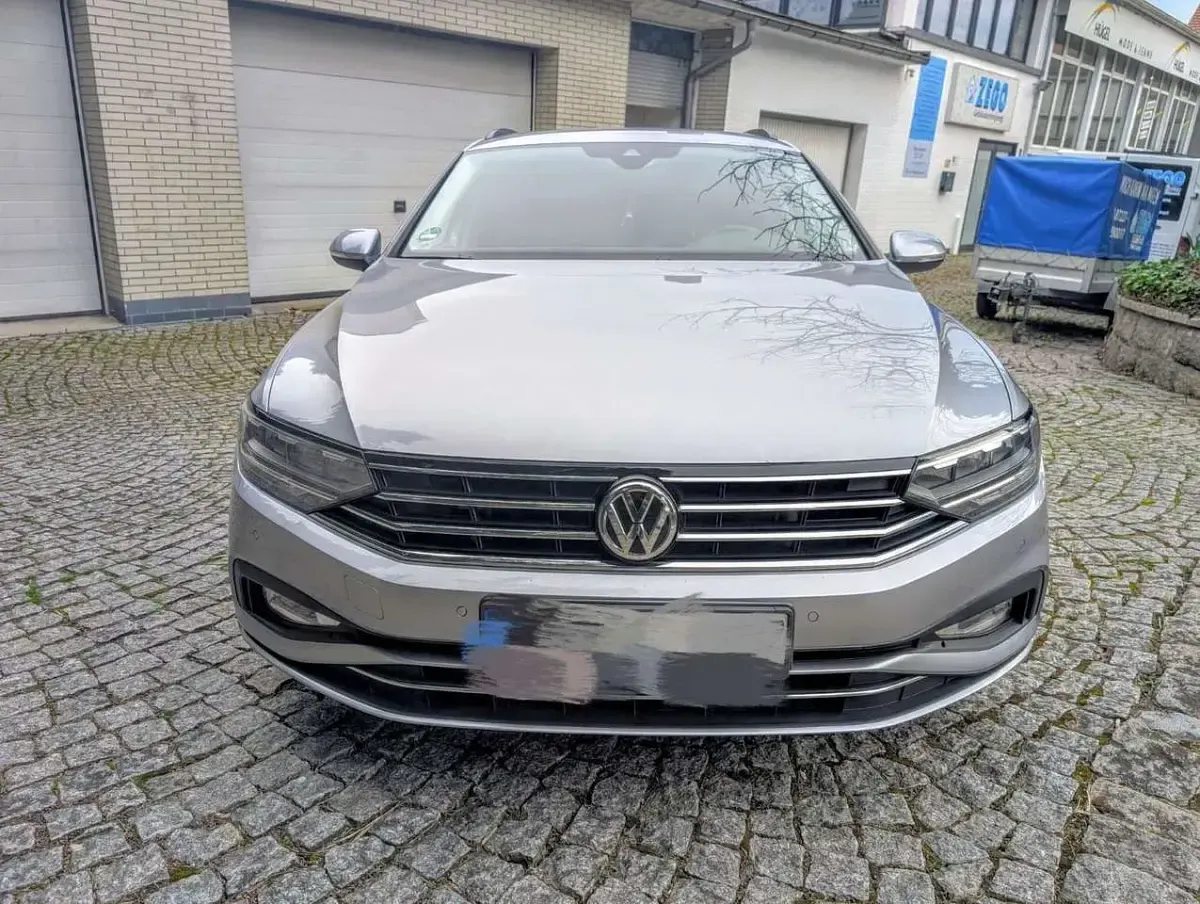 Gebraucht VW Passat 150 PS (110 kW) 2020 Kombi