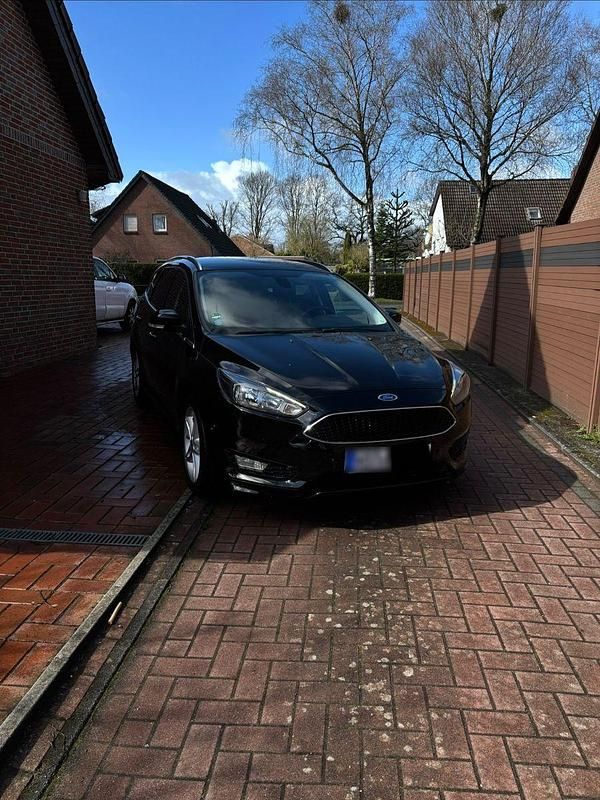 Gebraucht Ford Focus Titanium 150 PS (110 kW) 2017 Schwarz Kombi