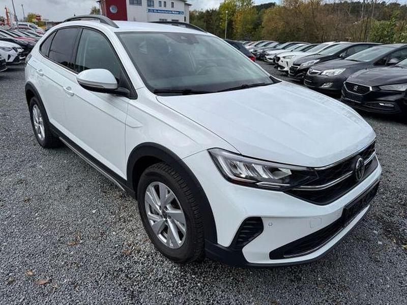 Weiß Gebraucht 2022 VW Taigo Life SUV | 16.890 € (Guter Preis) - Bild 1/4