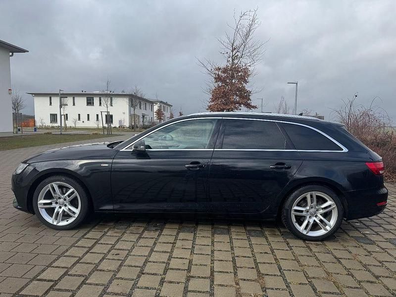 Gebraucht Audi A4 S-Line 150 PS (110 kW) 2015 Schwarz Kombi
