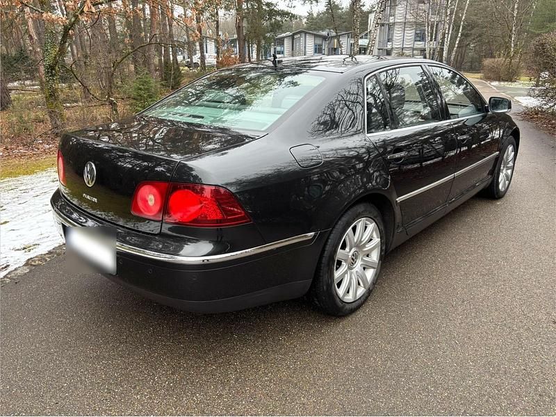 Usata VW Phaeton 239 CV (175 kW) 2009 Nero Berlina