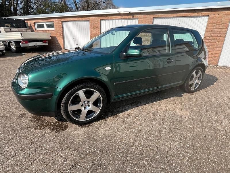 Gebraucht VW Golf IV 75 PS (55 kW) 2002 Grün Kleinwagen