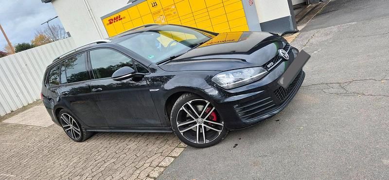 Schwarz Gebraucht 2017 VW Golf VII GTD Kombi | 12.500 € (Superpreis) - Bild 1/4