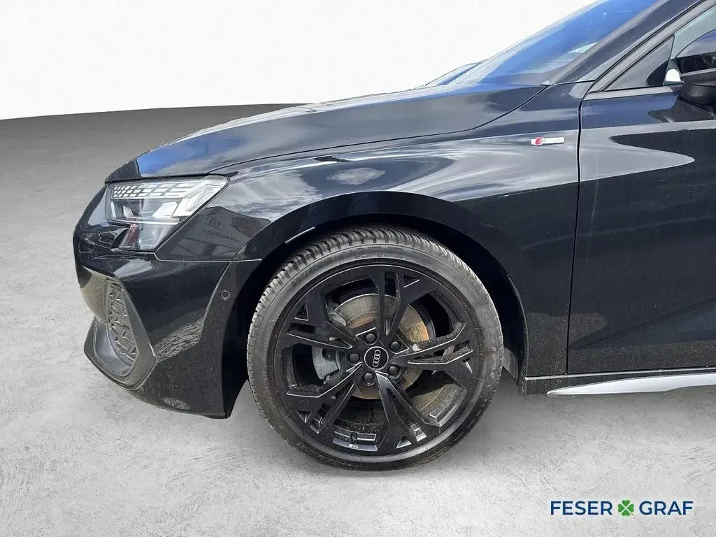 Gebraucht Audi A3 S-Line 150 PS (110 kW) 2025 Schwarz Limousine