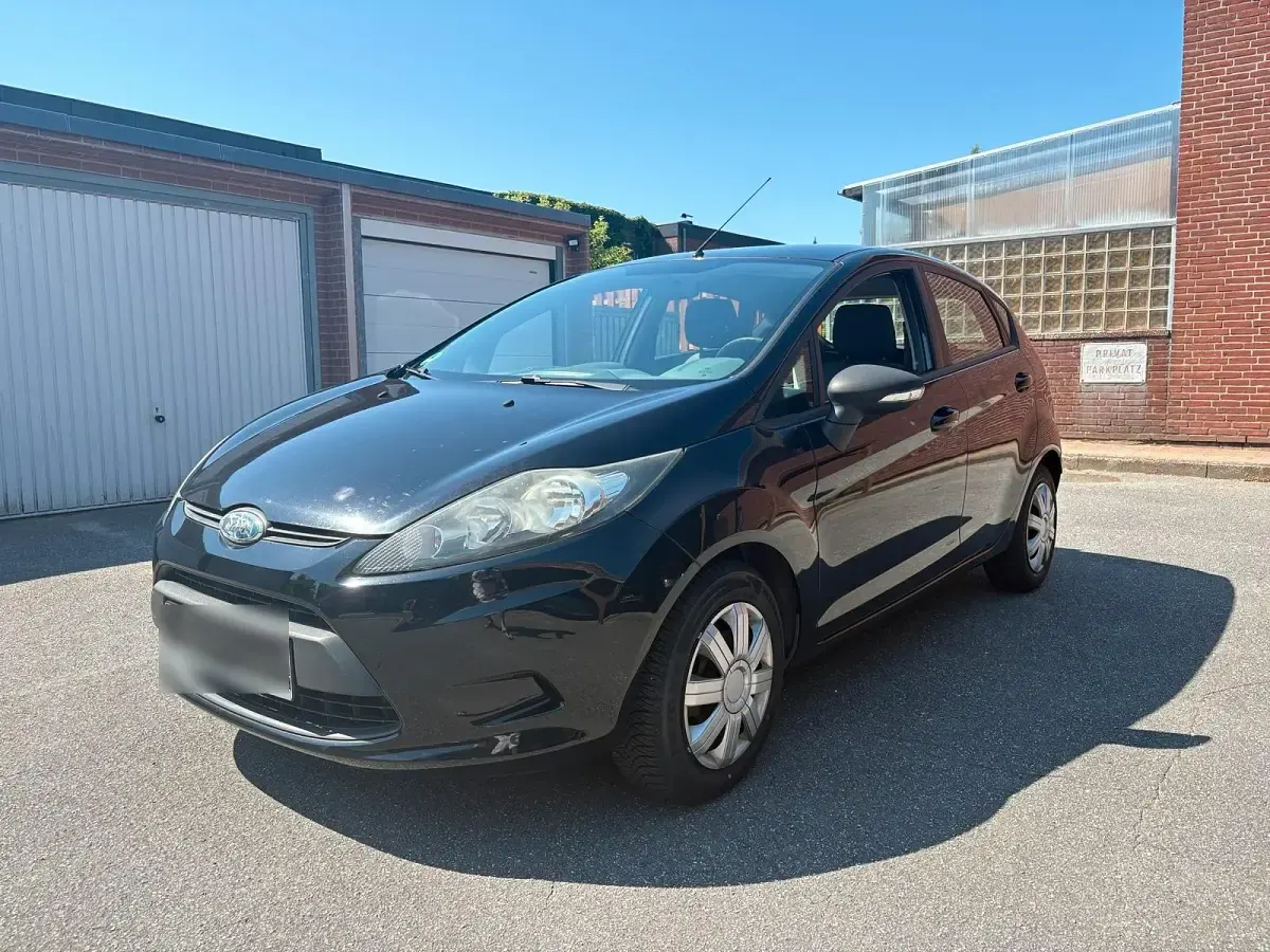 Gebraucht Ford Fiesta 82 PS (60 kW) 2009 Schwarz Kleinwagen