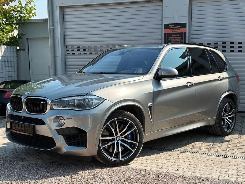 Grau Gebraucht 2016 BMW X5 M Performance SUV | 36.900 € (Superpreis) - Bild 1/4