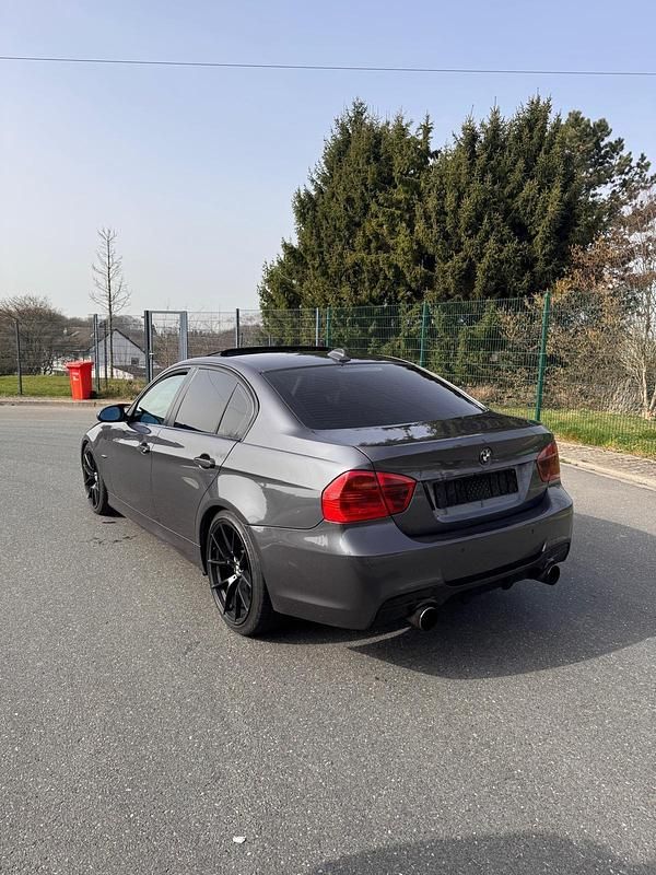 Gebraucht BMW 330 300 PS (220 kW) 2006 Limousine