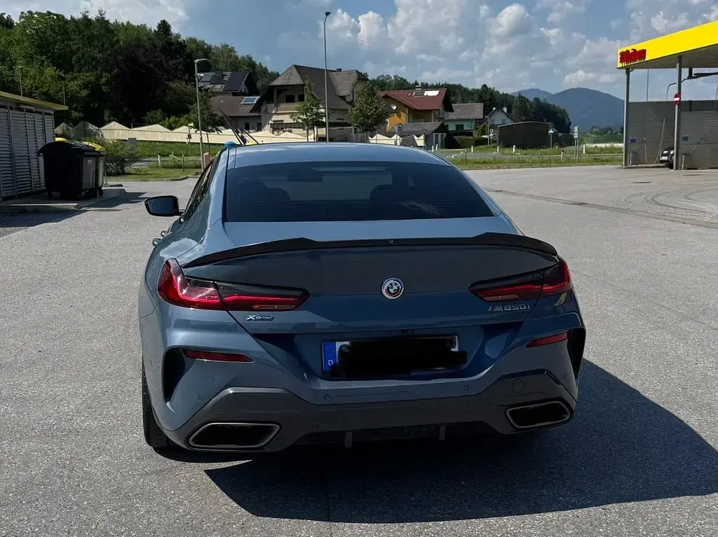 Gebraucht BMW M850 Sport Line 530 PS (389 kW) 2019 Blau Coupé