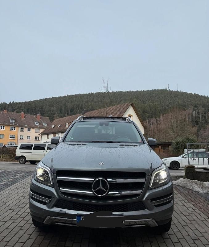 Gebraucht Mercedes GL350 258 PS (189 kW) 2013 Grau SUV