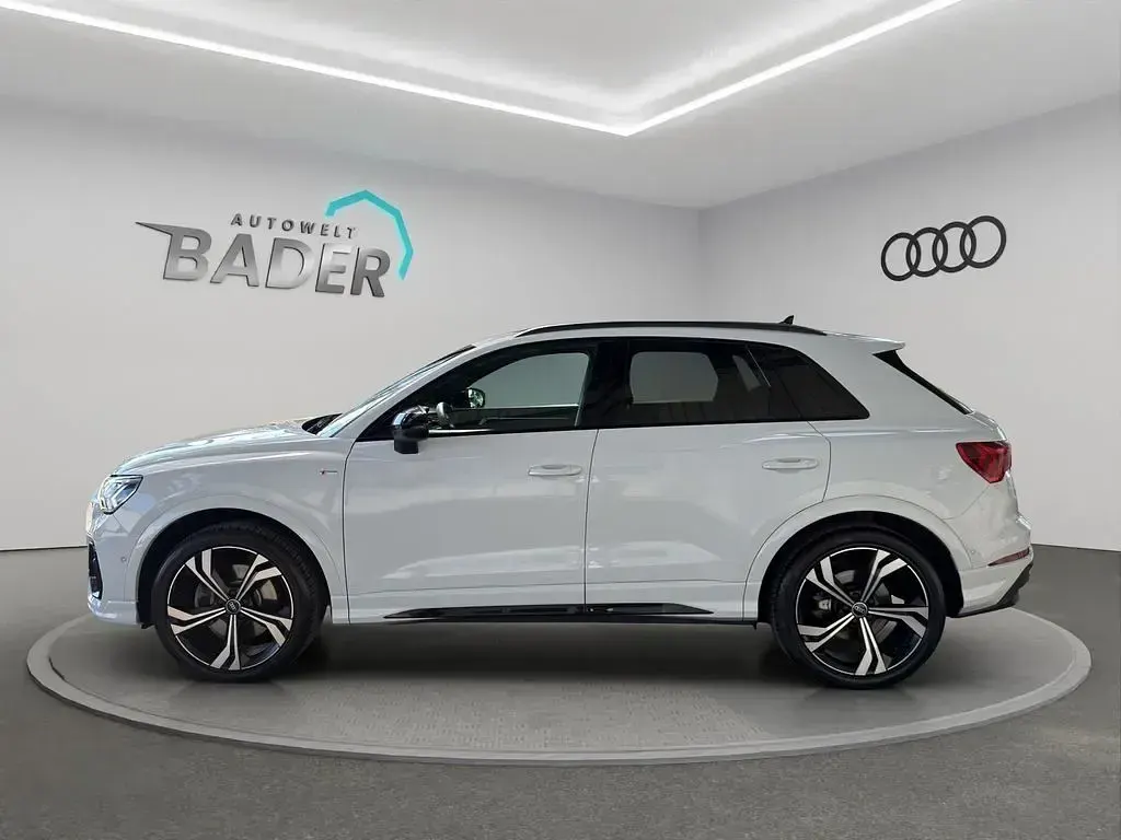 Gebraucht Audi Q3 S-Line 190 PS (139 kW) 2025 Weiß SUV