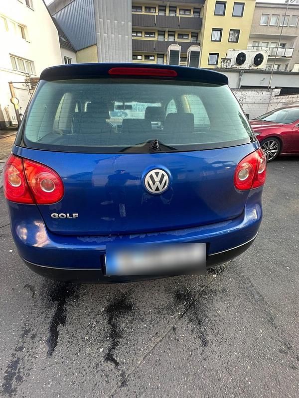 Gebraucht VW Golf V 2005 Blau Kleinwagen