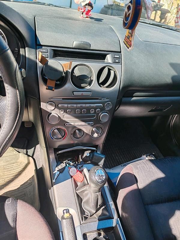 Second-hand Mazda 6 2003 Albastru Hatchback