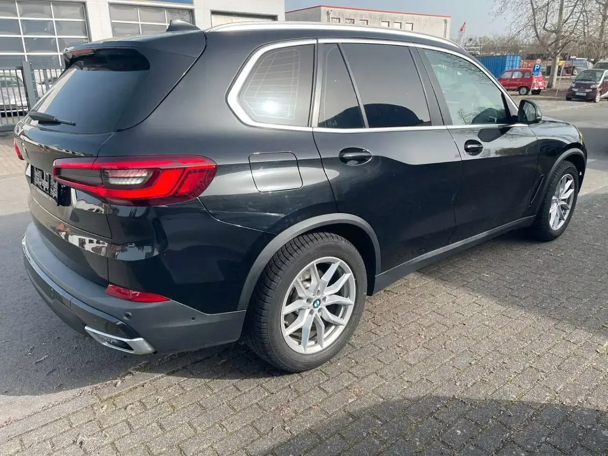 Gebraucht BMW X5 Sport Line 265 PS (194 kW) 2019 Schwarz SUV