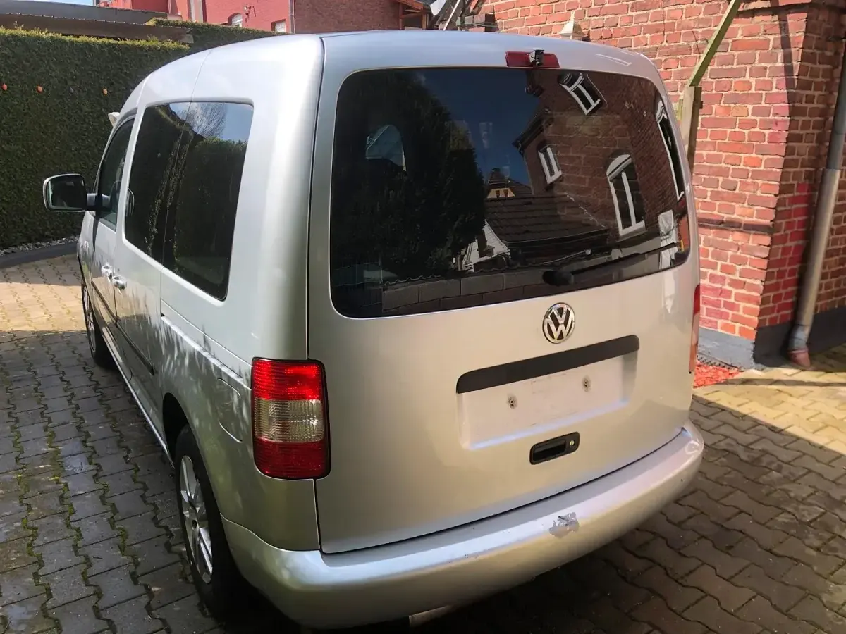 Gebraucht VW Caddy Life 109 PS (80 kW) 2007 Grau Van / Kleinbus