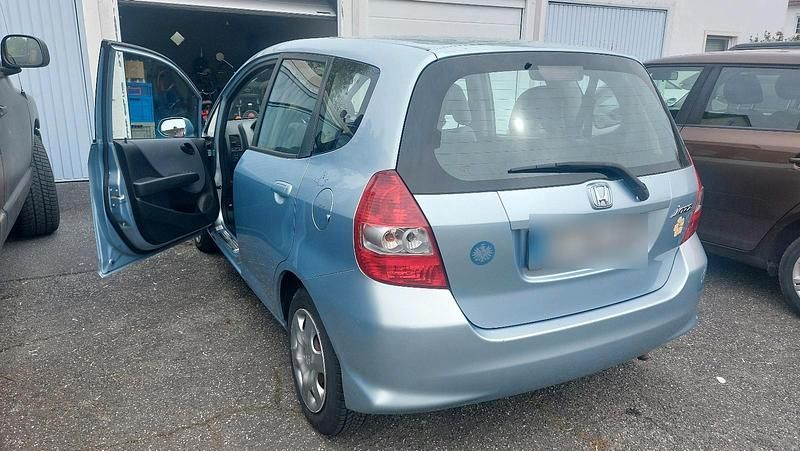 Gebraucht Honda Jazz 78 PS (57 kW) 2005 Andere farben Kleinwagen
