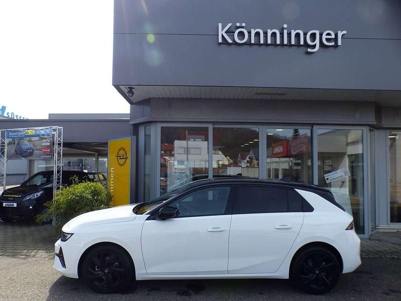 Gebraucht Opel Astra 131 PS (96 kW) 2023 Weiss Limousine