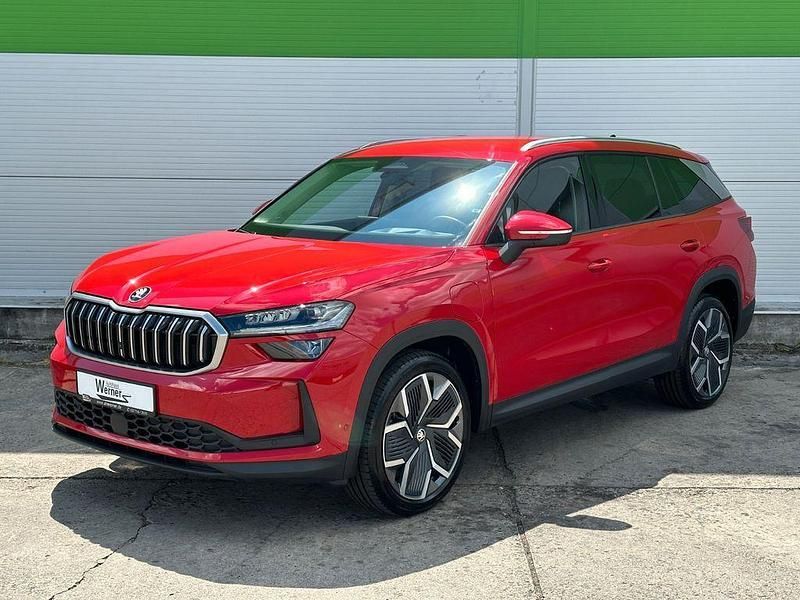 Rot Neu 2025 Skoda Kodiaq Exclusive SUV | 52.390 € (Teuer) - Bild 1/2