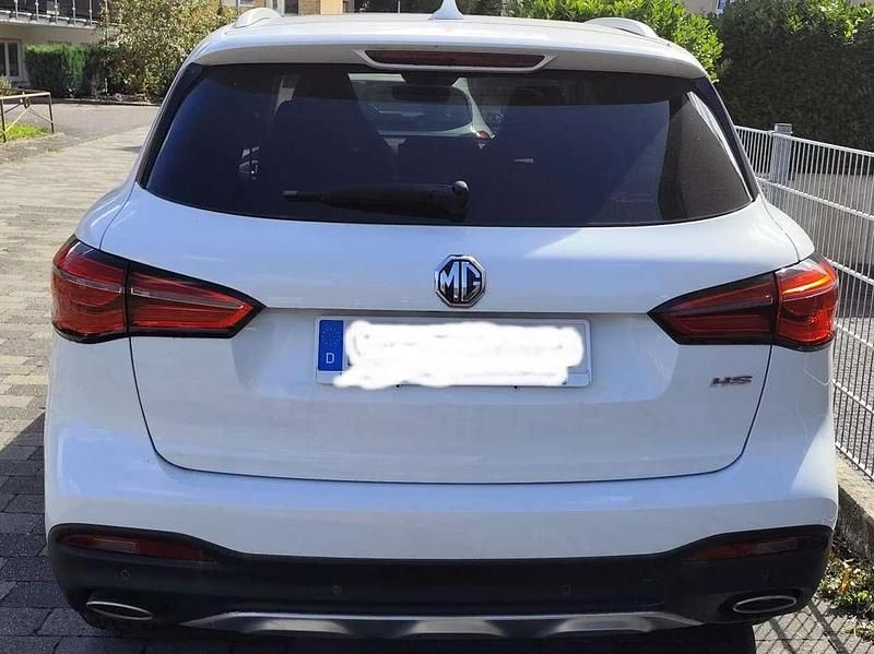Gebraucht MG HS Luxury 162 PS (119 kW) 2024 Weiß SUV