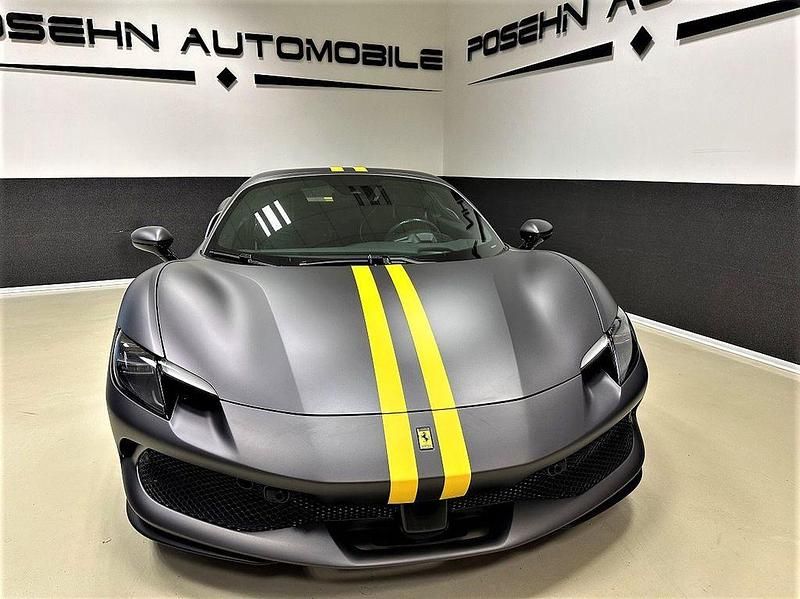 Neu Ferrari 296 829 PS (609 kW) 2025 Grau Cabrio