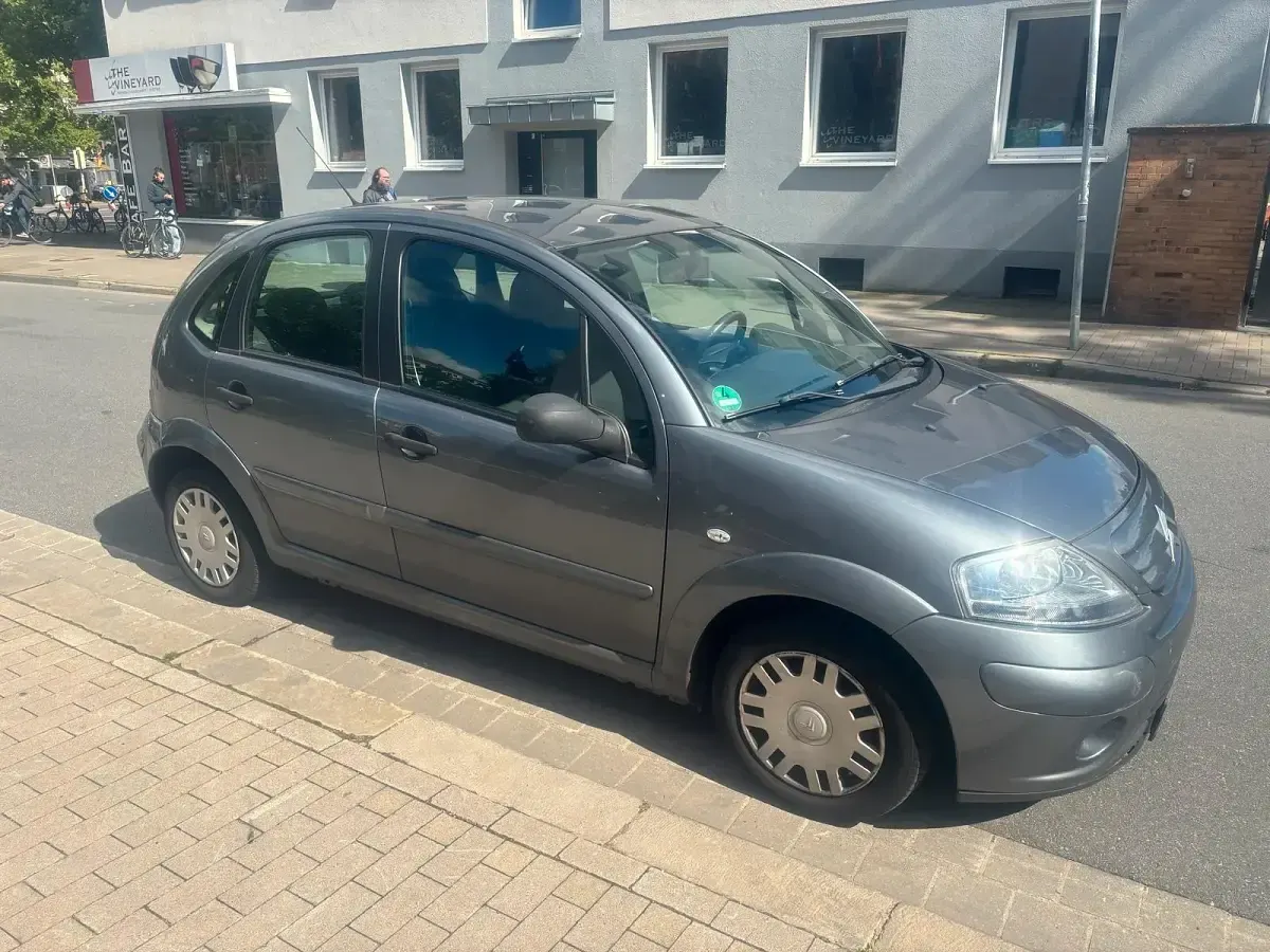 Gebraucht Citroën C3 60 PS (44 kW) 2009 Grau Kleinwagen